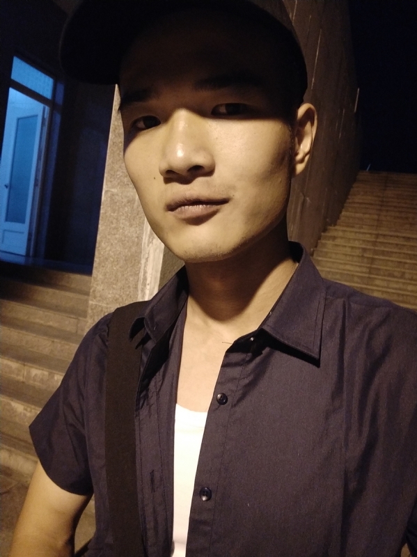 各取所需的第一张照片--宁德交友网