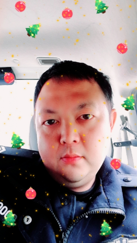 恨孤独的第一张照片--宁德交友网