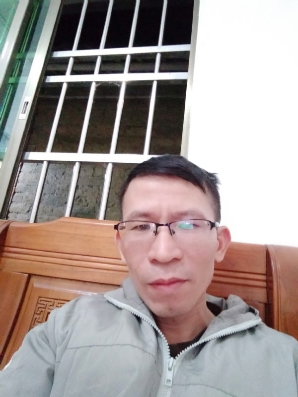 奋斗的第一张照片--宁德交友网