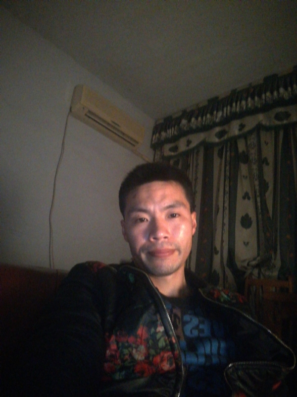 性情男儿的第一张照片--宁德交友网