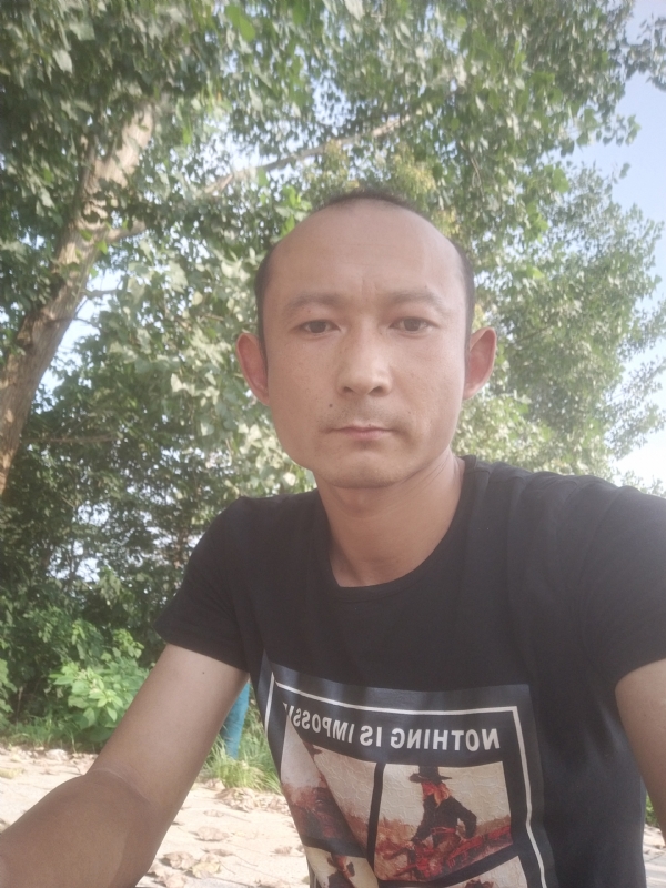 80大叔的第二张照片--宁德交友网