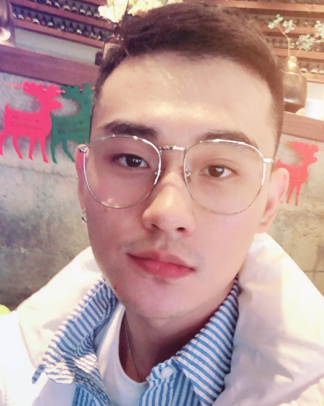 胡强很孤单的第一张照片--宁德交友网