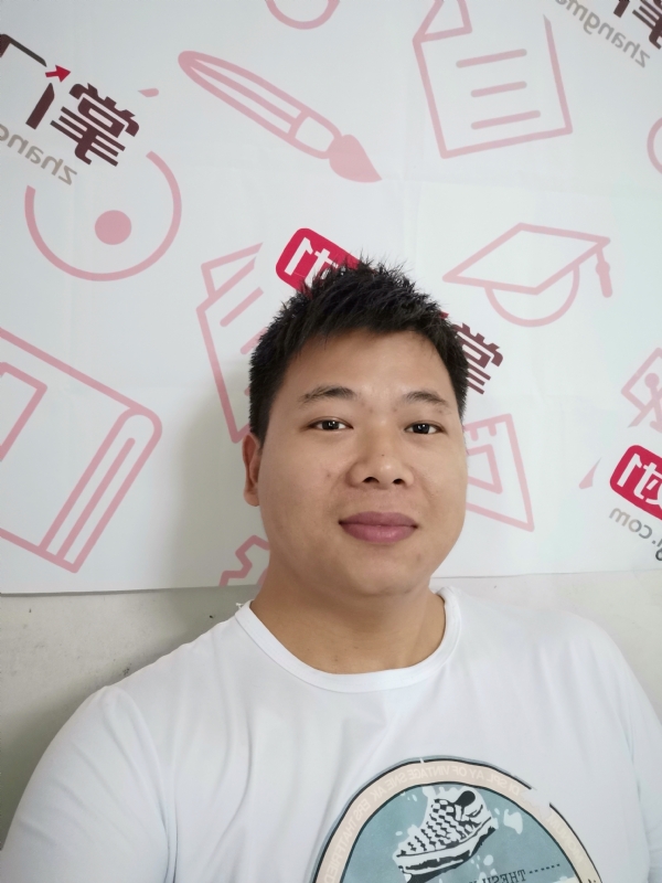 轻静地行走着的第一张照片--宁德交友网