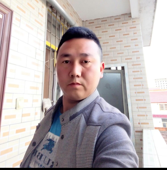 帅帅的大叔的第一张照片--宁德交友网