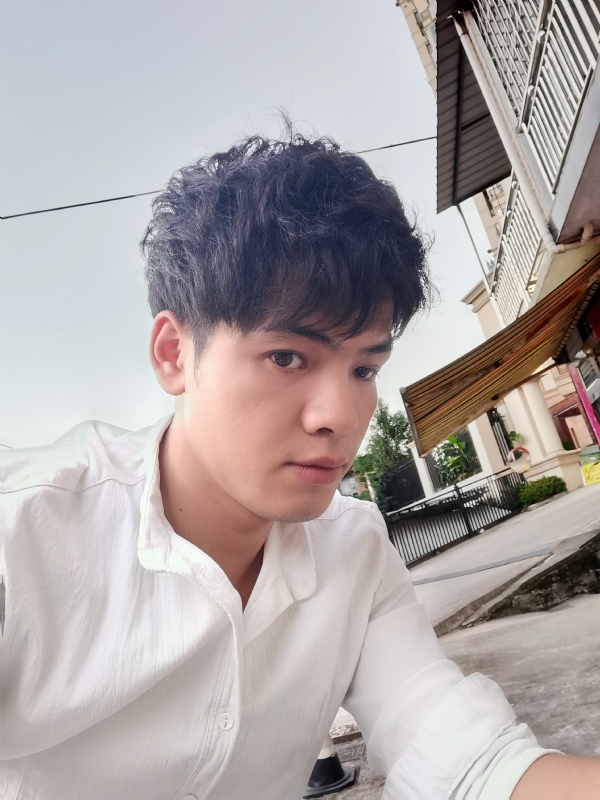 幕后老板的第二张照片--宁德交友网