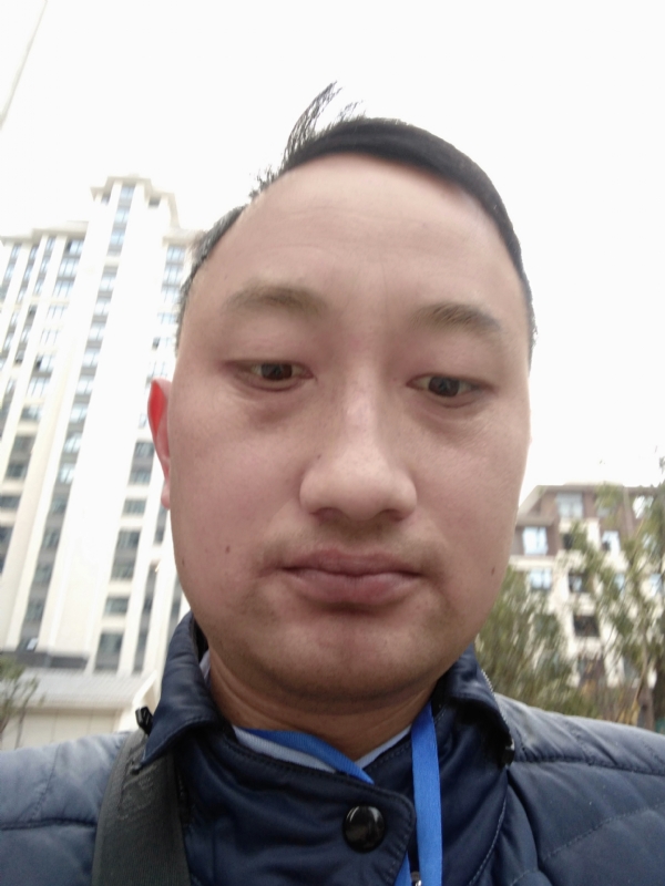 老男人的第一张照片--宁德交友网