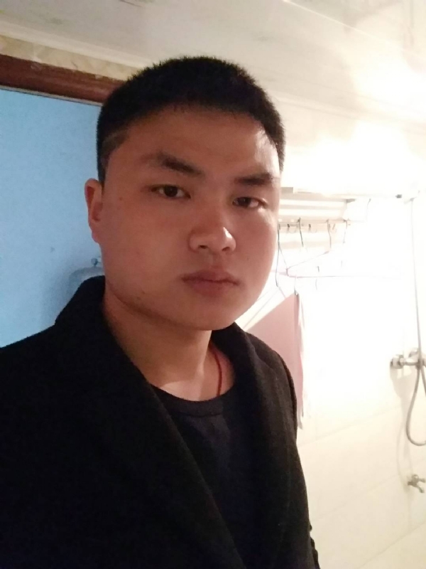 康康一下的第一张照片--宁德交友网