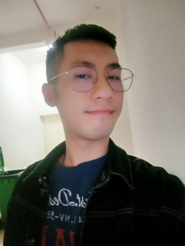 赫兹的第一张照片--宁德交友网