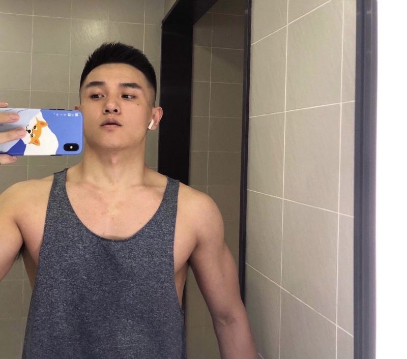 李文亮的第一张照片--宁德交友网