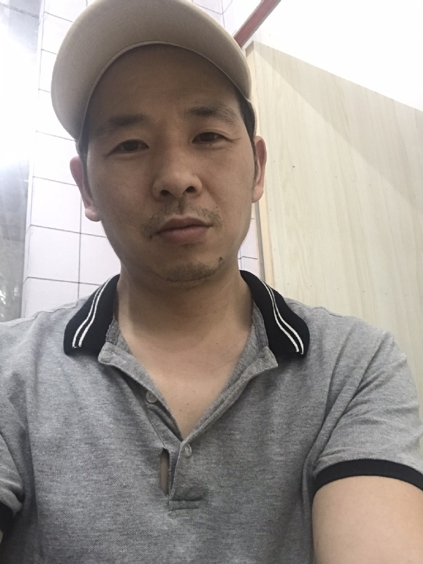 老何的第一张照片--宁德交友网