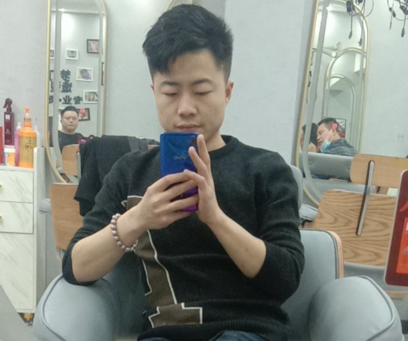 无法自拔的第一张照片--宁德交友网