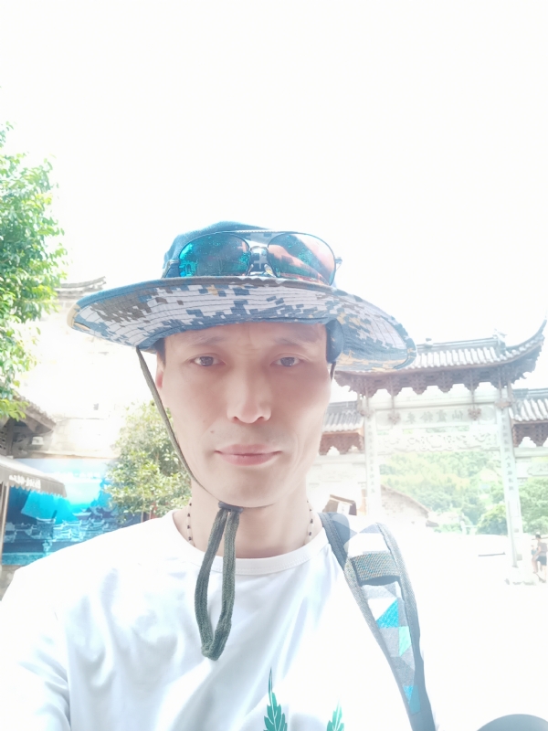 童群海的第一张照片--宁德交友网