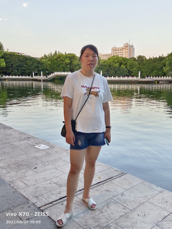幸福触手可及的第一张照片--宁德交友网