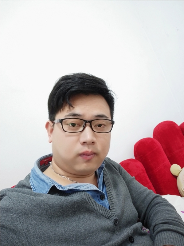 何必在亿的第一张照片--宁德交友网