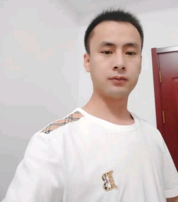 海阔天空的第一张照片--宁德交友网