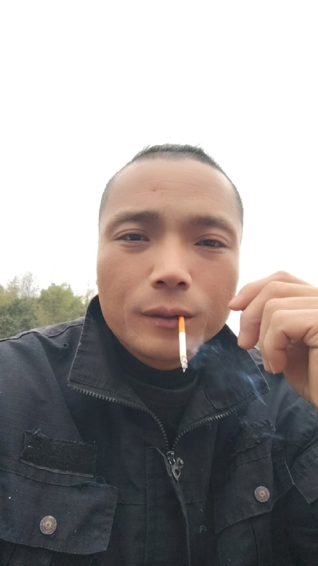 伯爵的第一张照片--宁德交友网