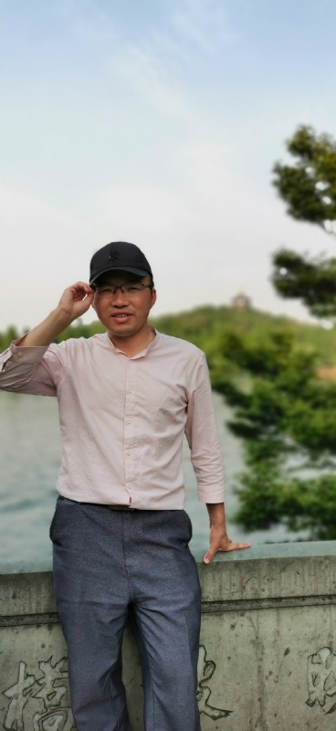 大叔有点忙的第三张照片--宁德交友网
