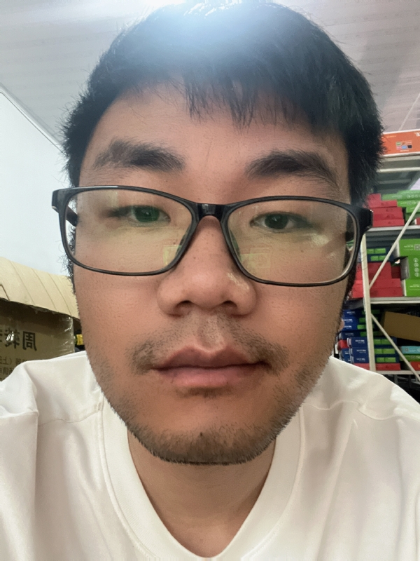 搬砖中的第二张照片--宁德交友网