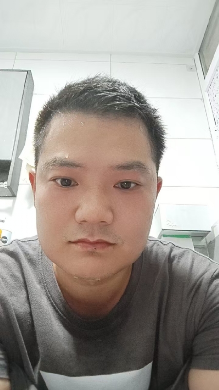 皓月当空的第一张照片--宁德交友网