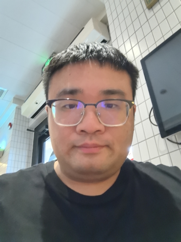 君临天下的第三张照片--宁德交友网