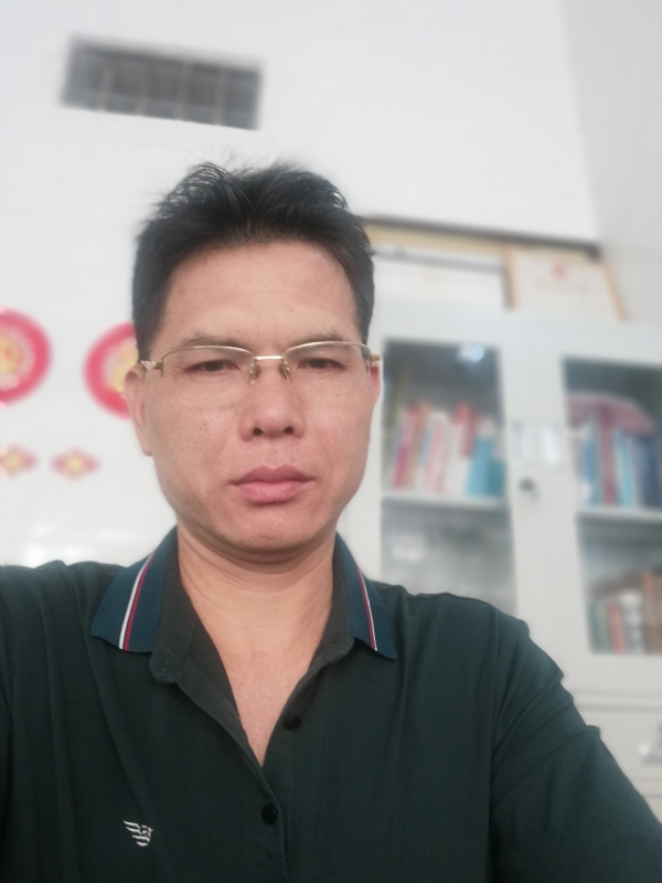 后视镜的第一张照片--宁德交友网