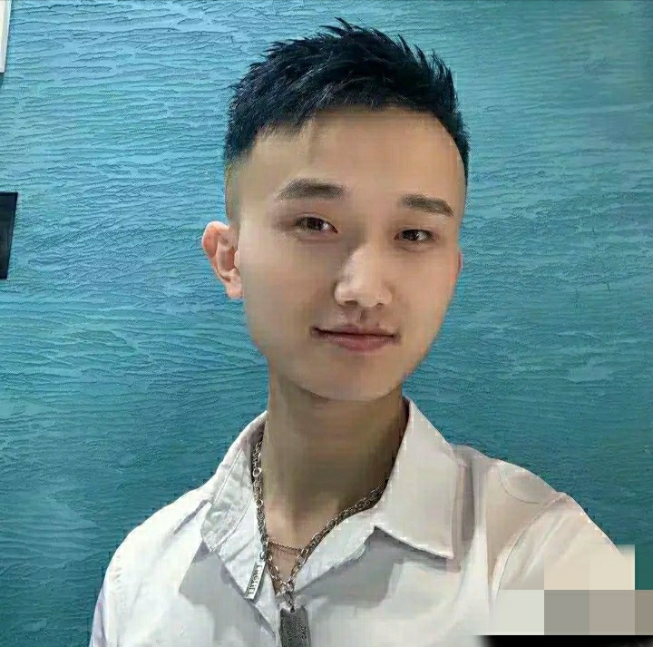小哥哥的第一张照片--宁德交友网