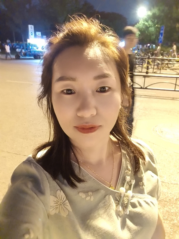 最美的期待的第一张照片--宁德交友网
